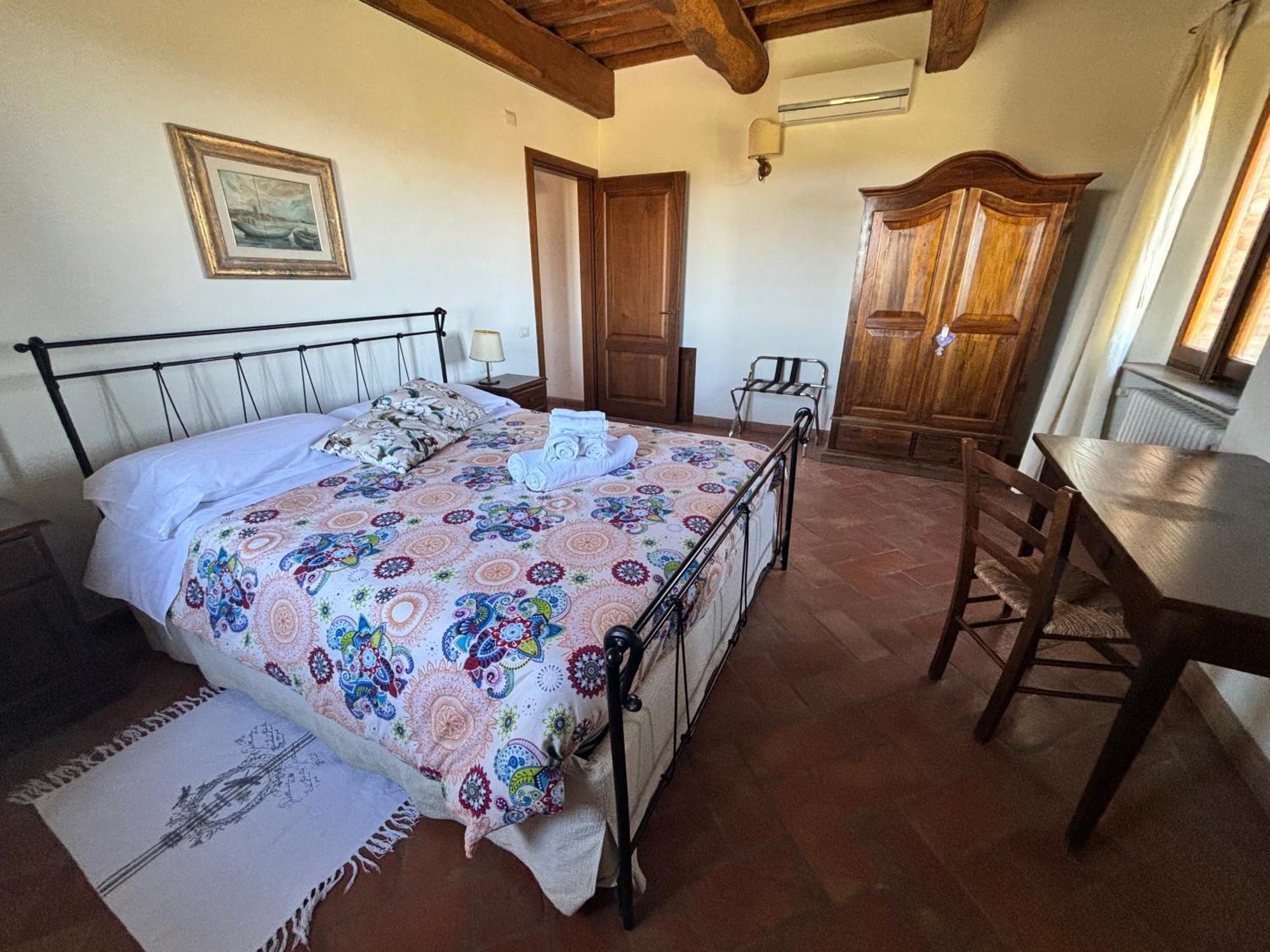 Agriturismo Podere Marcampo Volterra Exterior photo